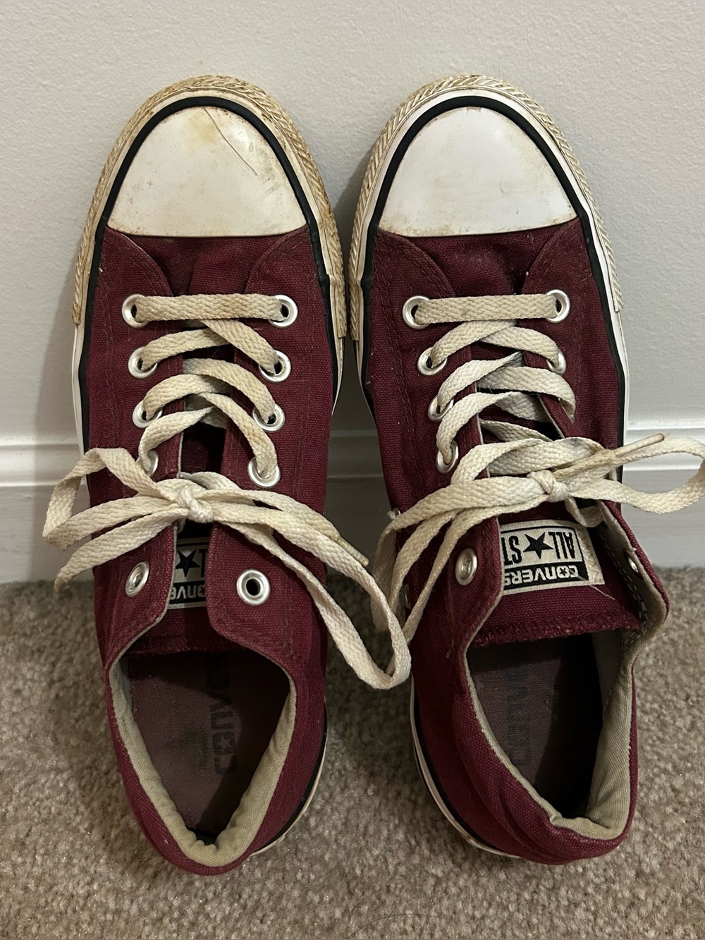 Women’s Burgundy Converse Chuck Taylor All Star Madison Low-Top Sneakers Size 8